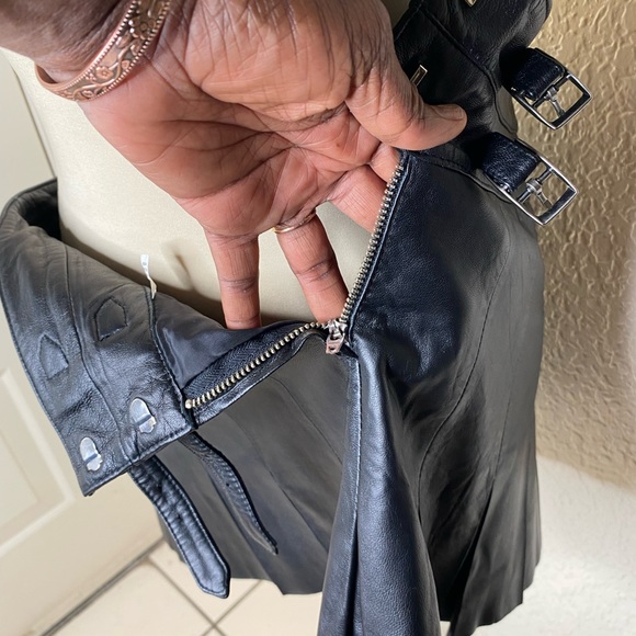 JOIE PLEATED SKIRT - Picture 4 of 8